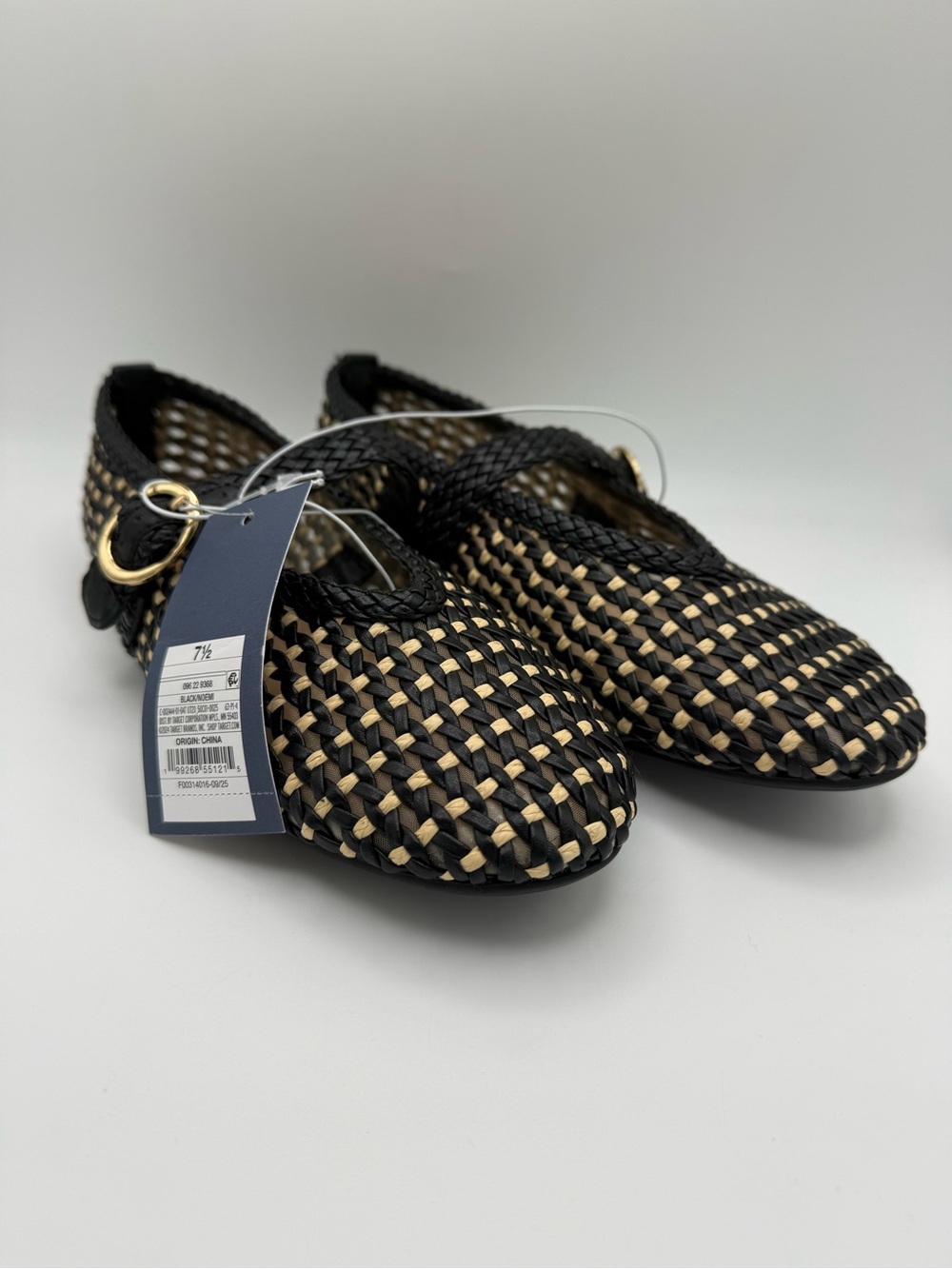 Women’s Noemi Flats with Memory Foam Insole - Universal Thread - Picture 7 of 10